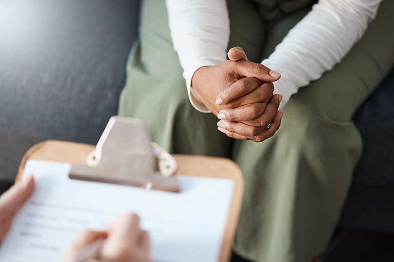 lisa-sutcliffe-hypnotherapy-initial-consultation-sm2